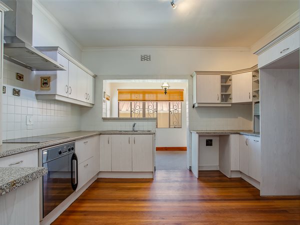 3 Bedroom House 3 Bedroom House