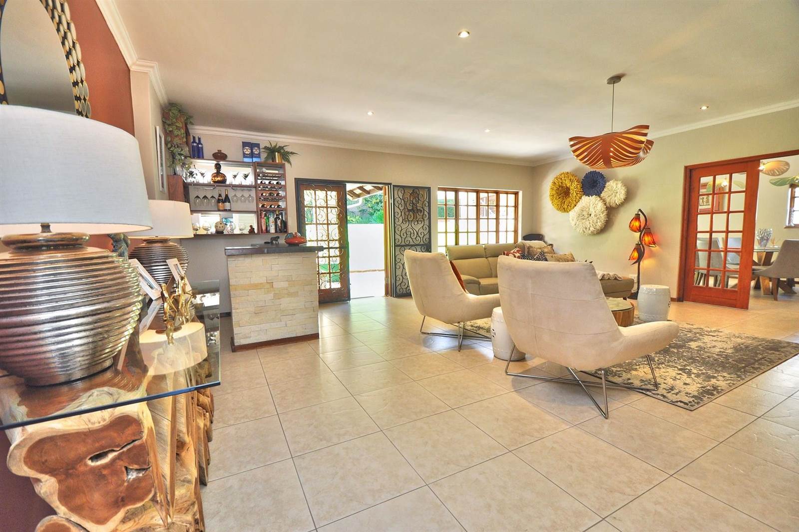 4 Bed House in Bryanston East photo number 6