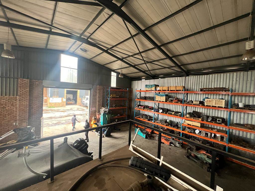 460  m² Industrial space in Putfontein photo number 4