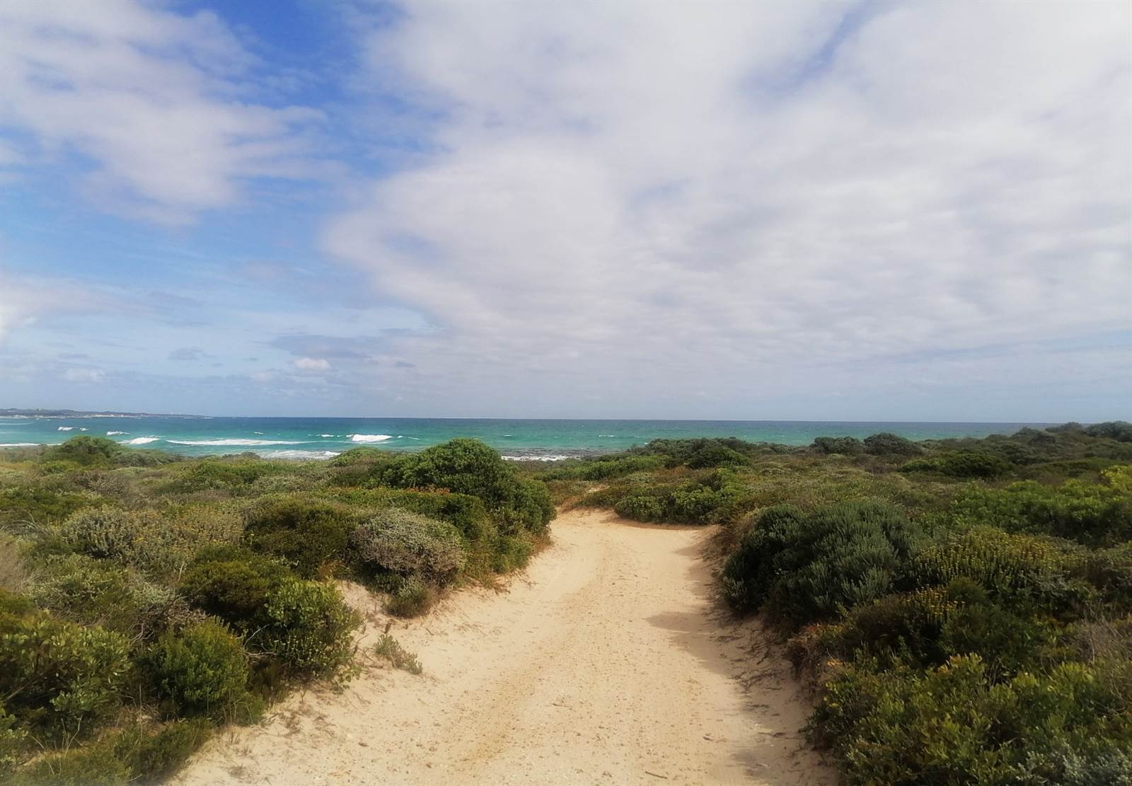 733 m² Land available in Pearly Beach photo number 10