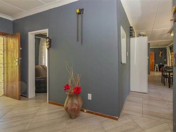3 Bed House in Kroonstad photo number 6