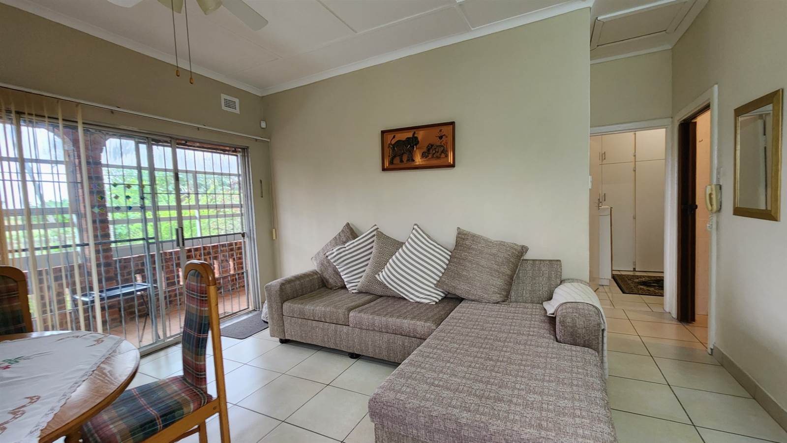 8 Bed House in Port Shepstone photo number 5