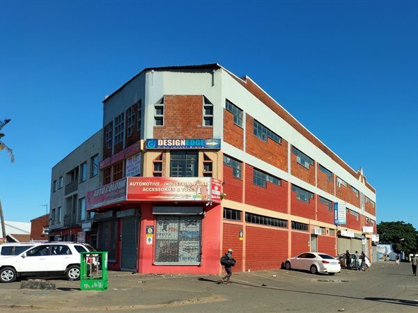 1 791 m² Commercial space 1 791 m² Commercial space