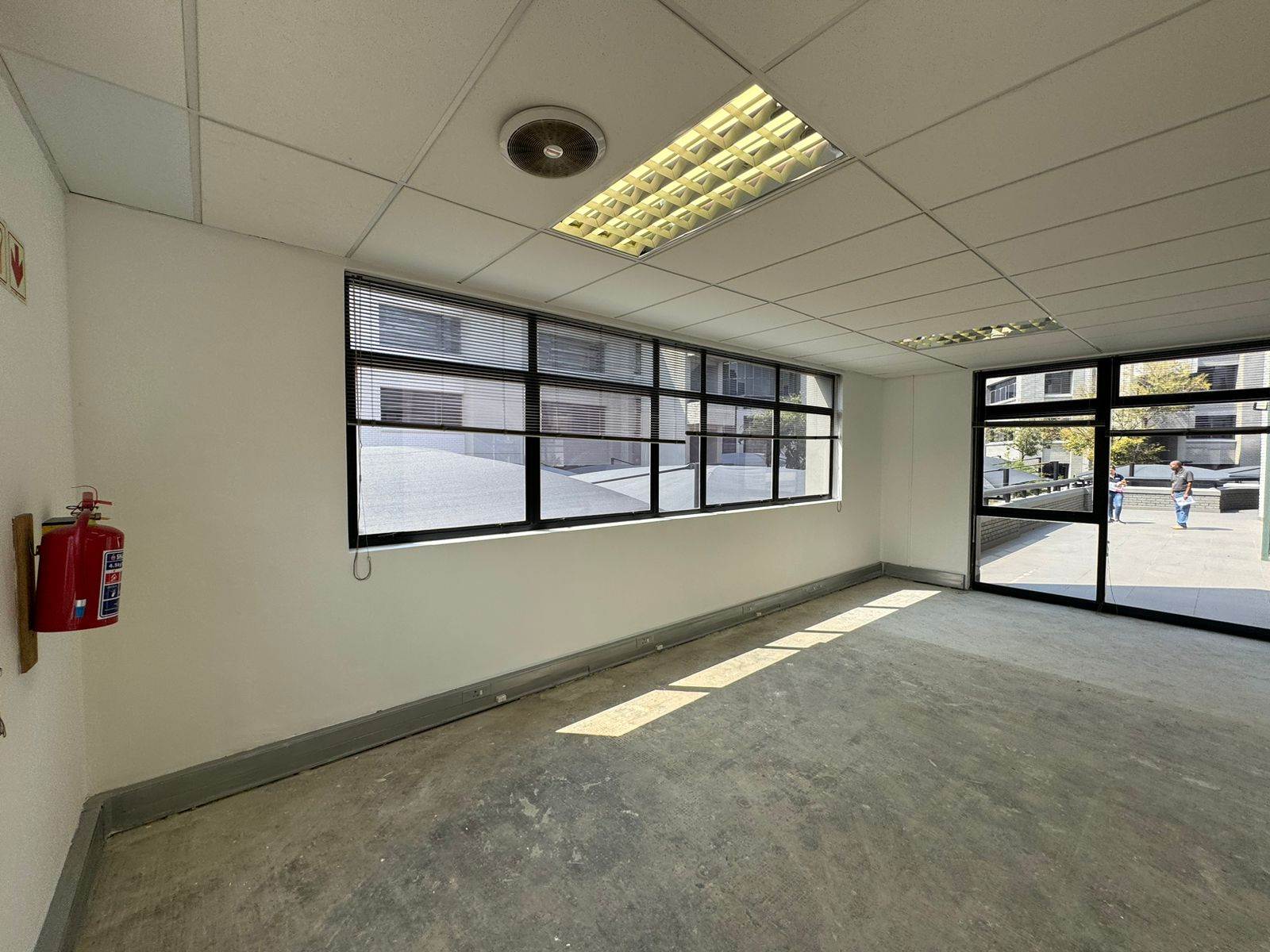 317  m² Commercial space in Sunninghill photo number 20