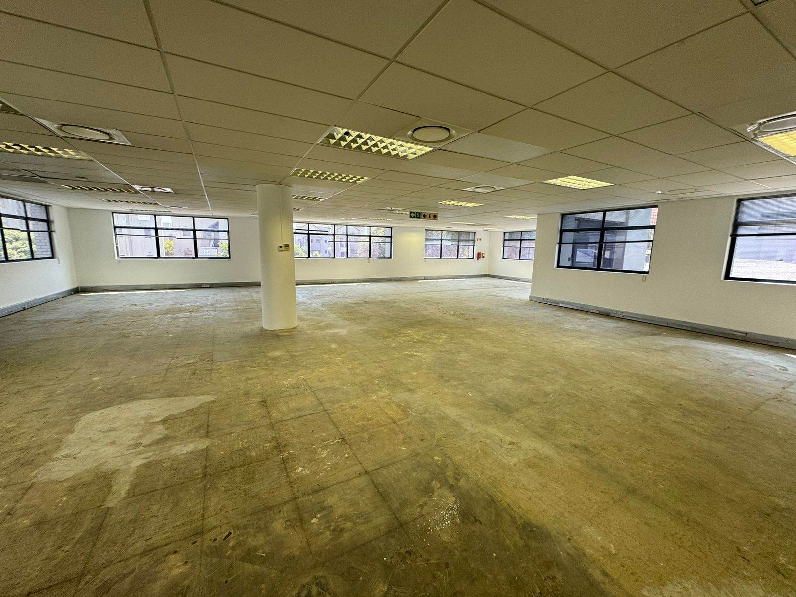 317  m² Commercial space in Sunninghill photo number 7