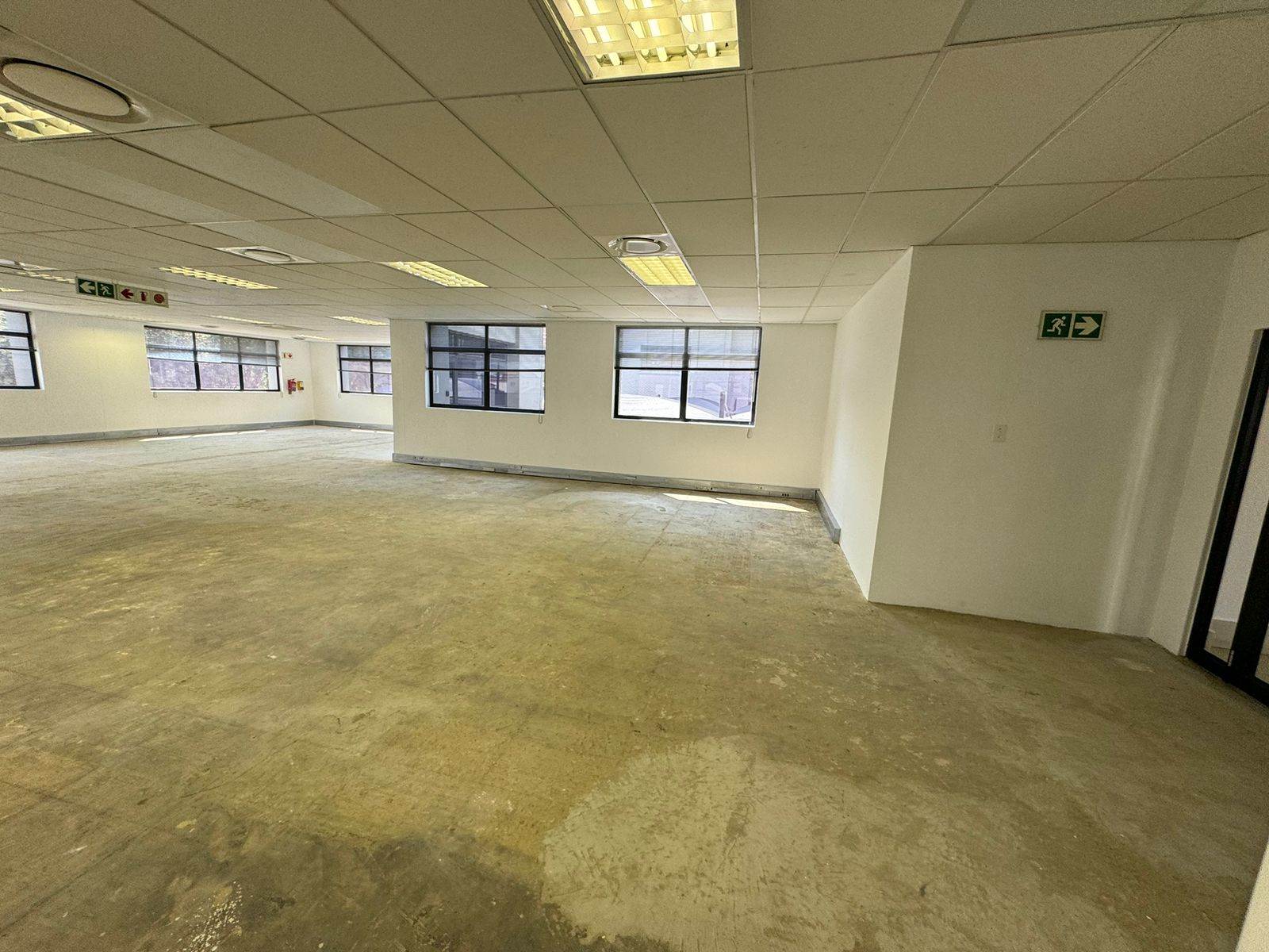 317  m² Commercial space in Sunninghill photo number 5