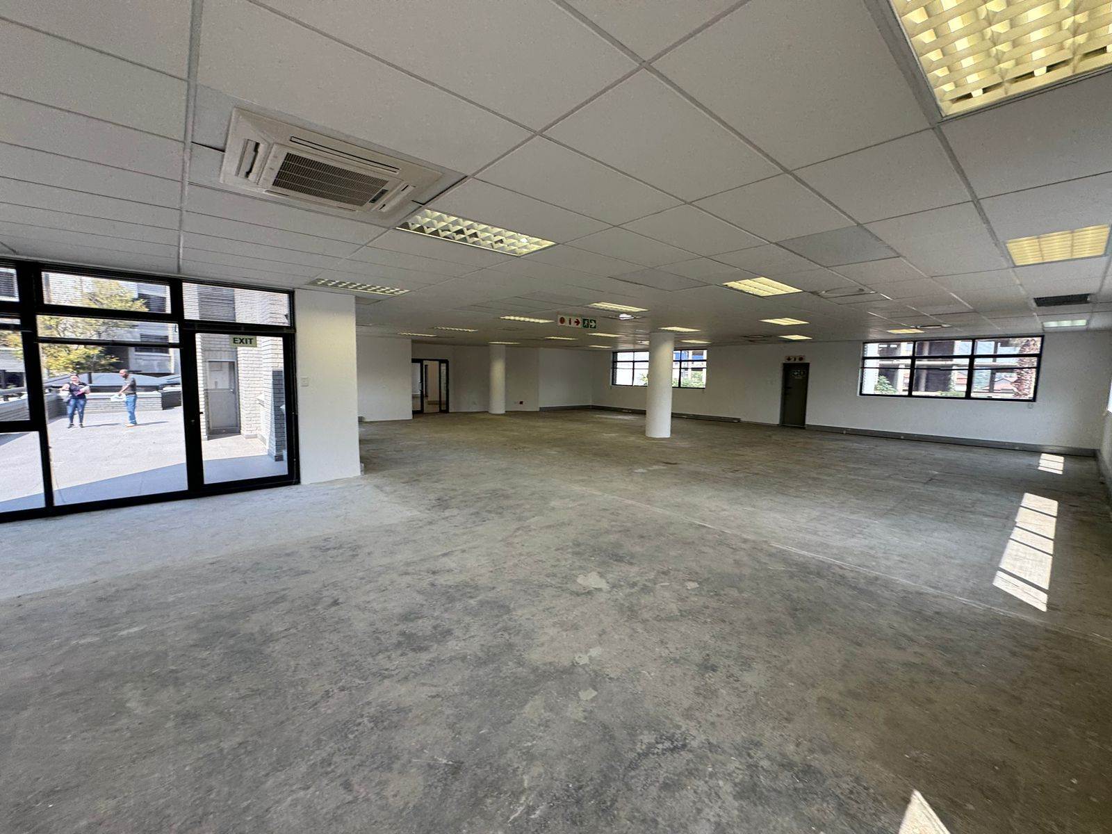 317  m² Commercial space in Sunninghill photo number 18