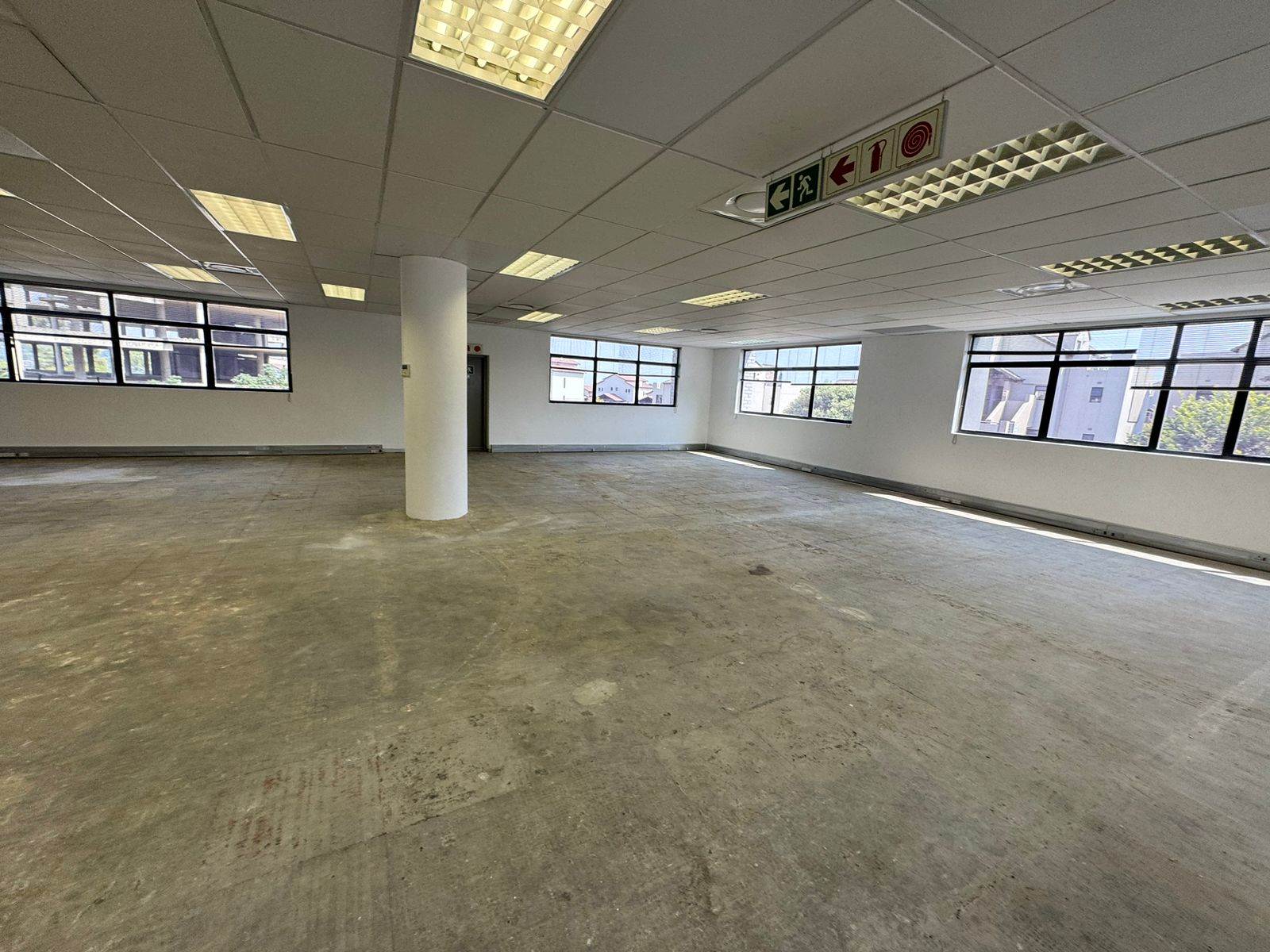 317  m² Commercial space in Sunninghill photo number 12