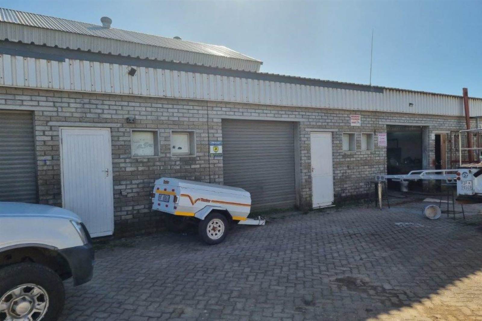 76  m² Industrial space in St Francis Bay photo number 4