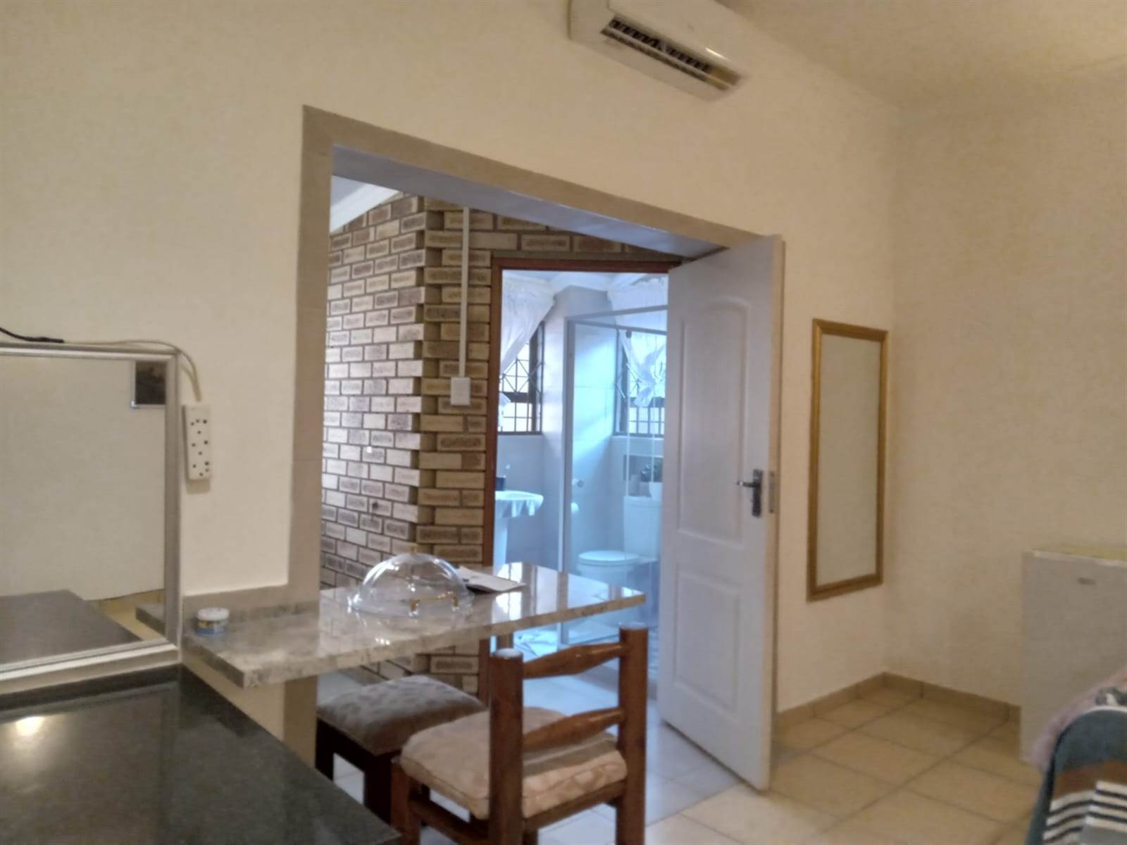 1 Bed Apartment in Cashan photo number 7