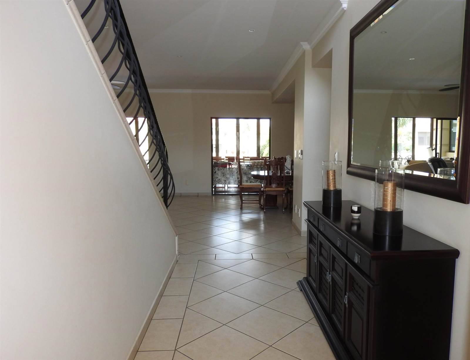 4 Bed House in Vaal Marina photo number 9