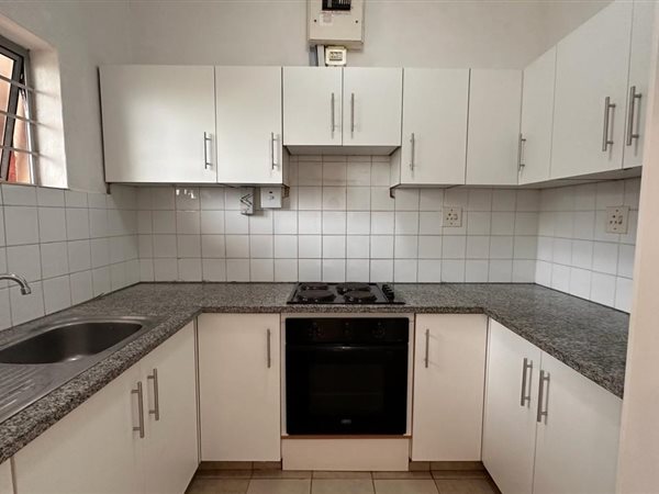 1.5 Bed Apartment in Musgrave