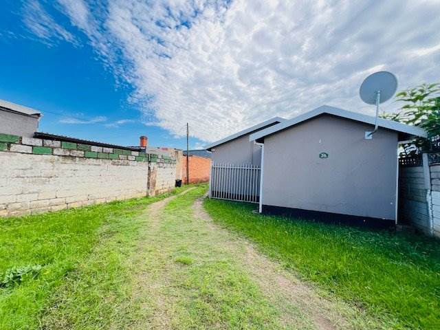 2 Bed House in Pietermaritzburg Central photo number 7