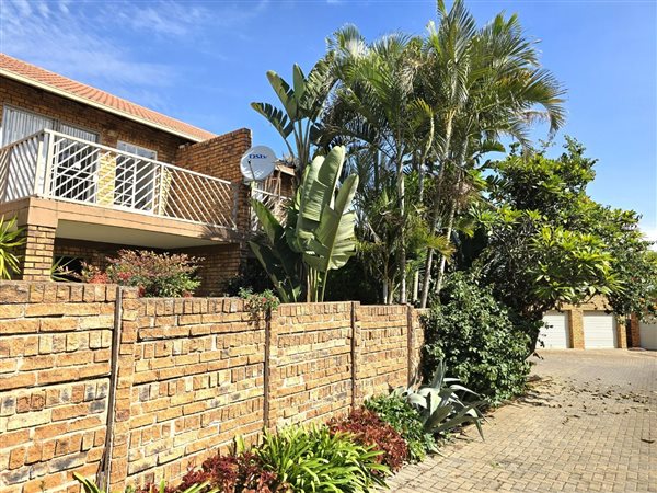 2 Bedroom Townhouse 2 Bedroom Townhouse