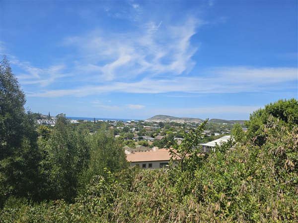 1328 m² Land available in Lower Robberg