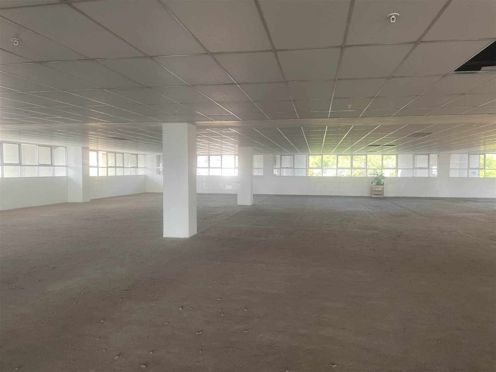 1141  m² Commercial space in Halfway House photo number 12