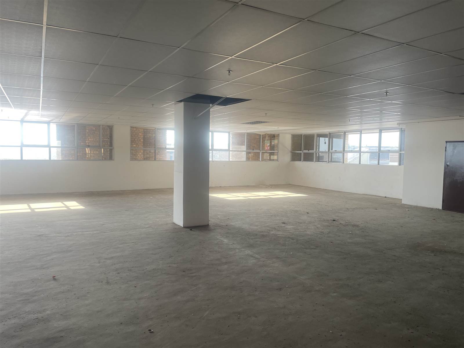 1141  m² Commercial space in Halfway House photo number 17