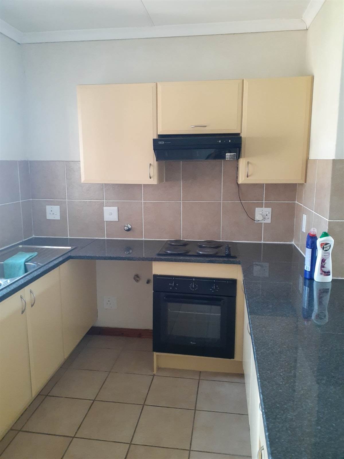 2 Bed Apartment in Annlin photo number 5