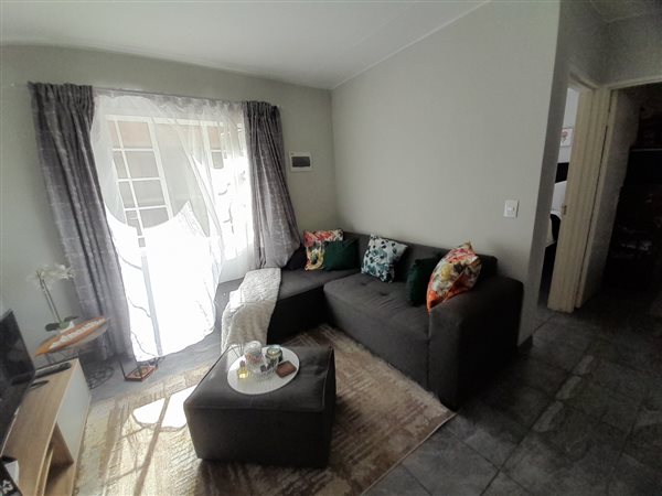 2 Bedroom Apartment 2 Bedroom Apartment