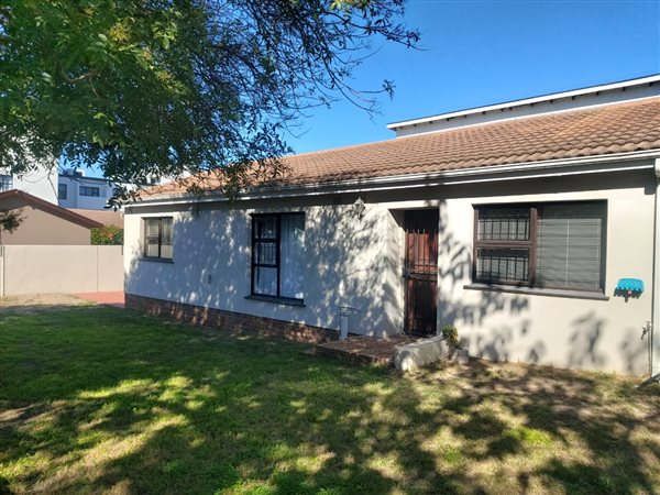 3 Bedroom House 3 Bedroom House