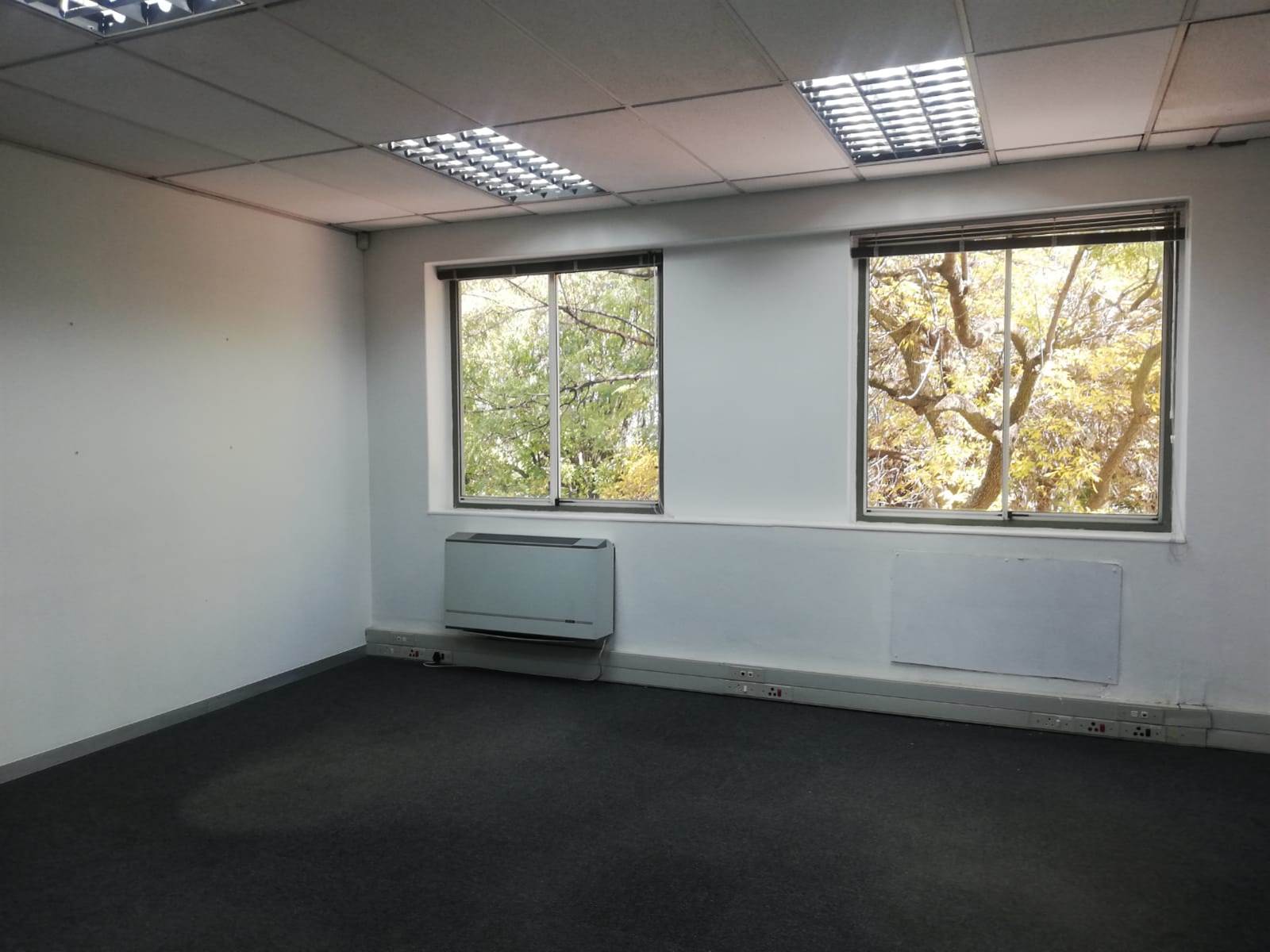 403.6  m² Commercial space in Woodmead photo number 20