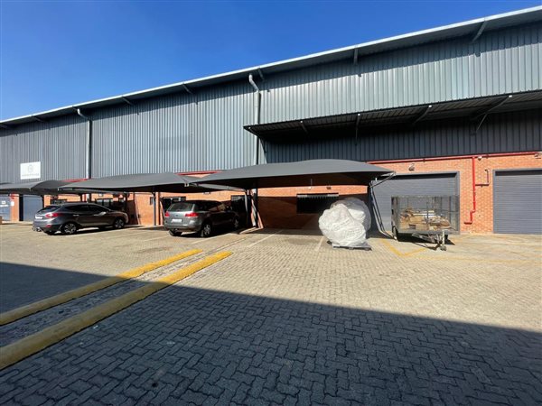 441  m² Industrial space