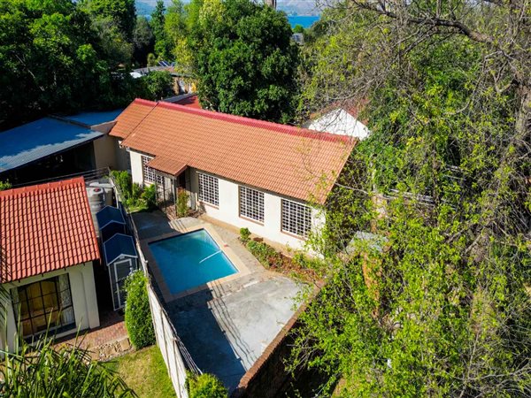 3 Bedroom House 3 Bedroom House