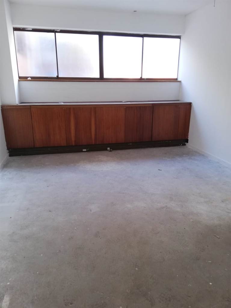 20  m² Office Space in Salt River photo number 2