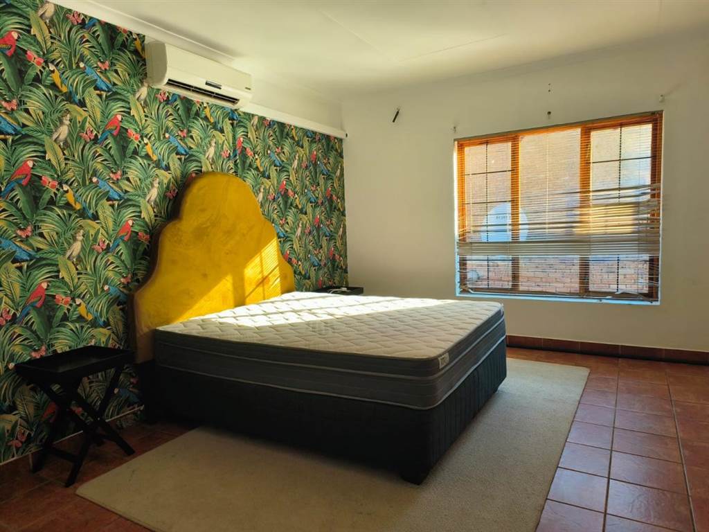 3 Bed Apartment in Rustenburg Central photo number 16