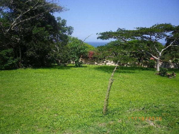 1023 m² Land available in Pennington