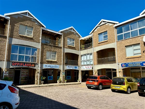 69  m² Commercial space in Jeffreys Bay