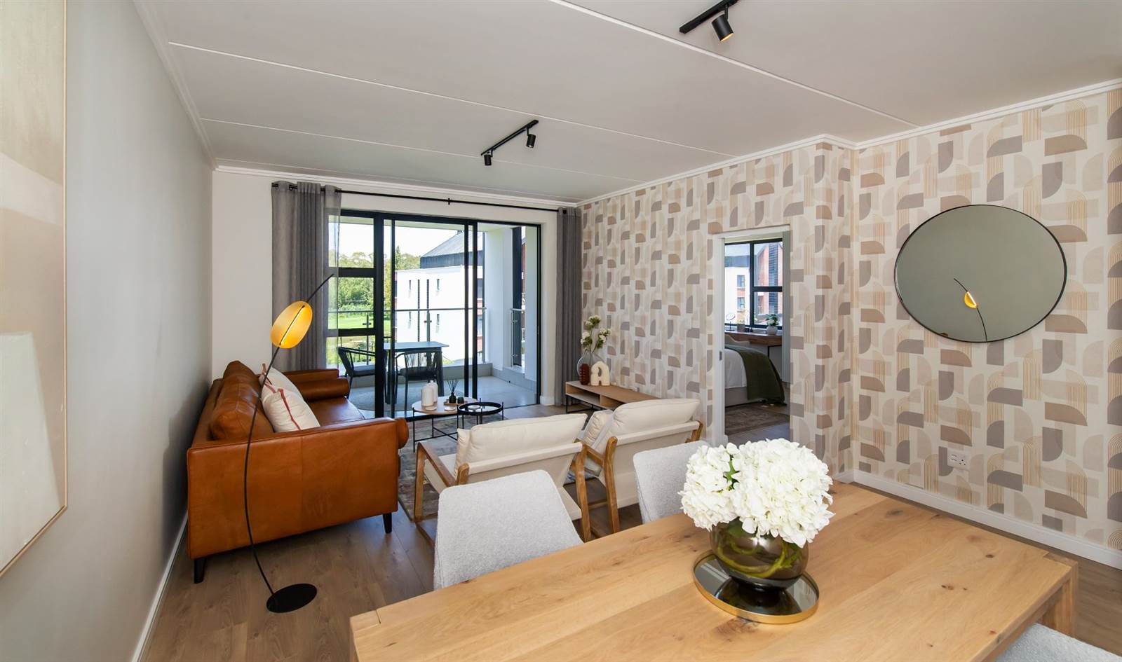 2 Bed Apartment in Sandringham photo number 2