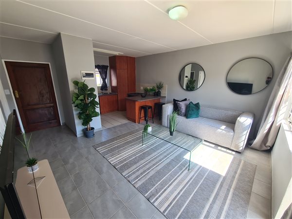 2 Bed Apartment