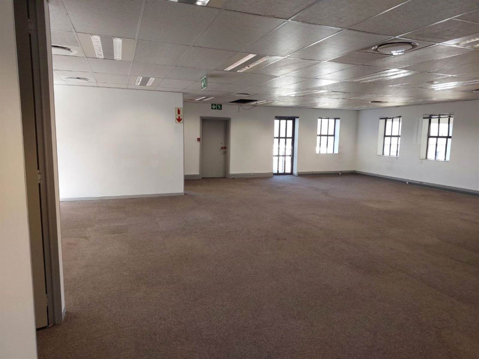 370  m² Commercial space in Bryanston photo number 12