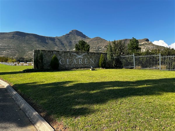 1 462 m² Land