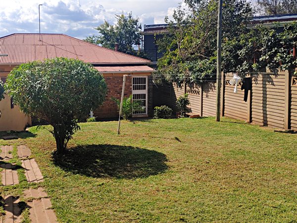 2 Bedroom Garden Cottage 2 Bedroom Garden Cottage