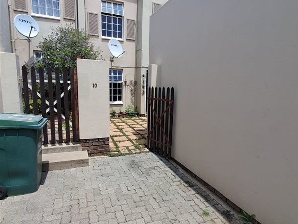 1.5 Bed Townhouse