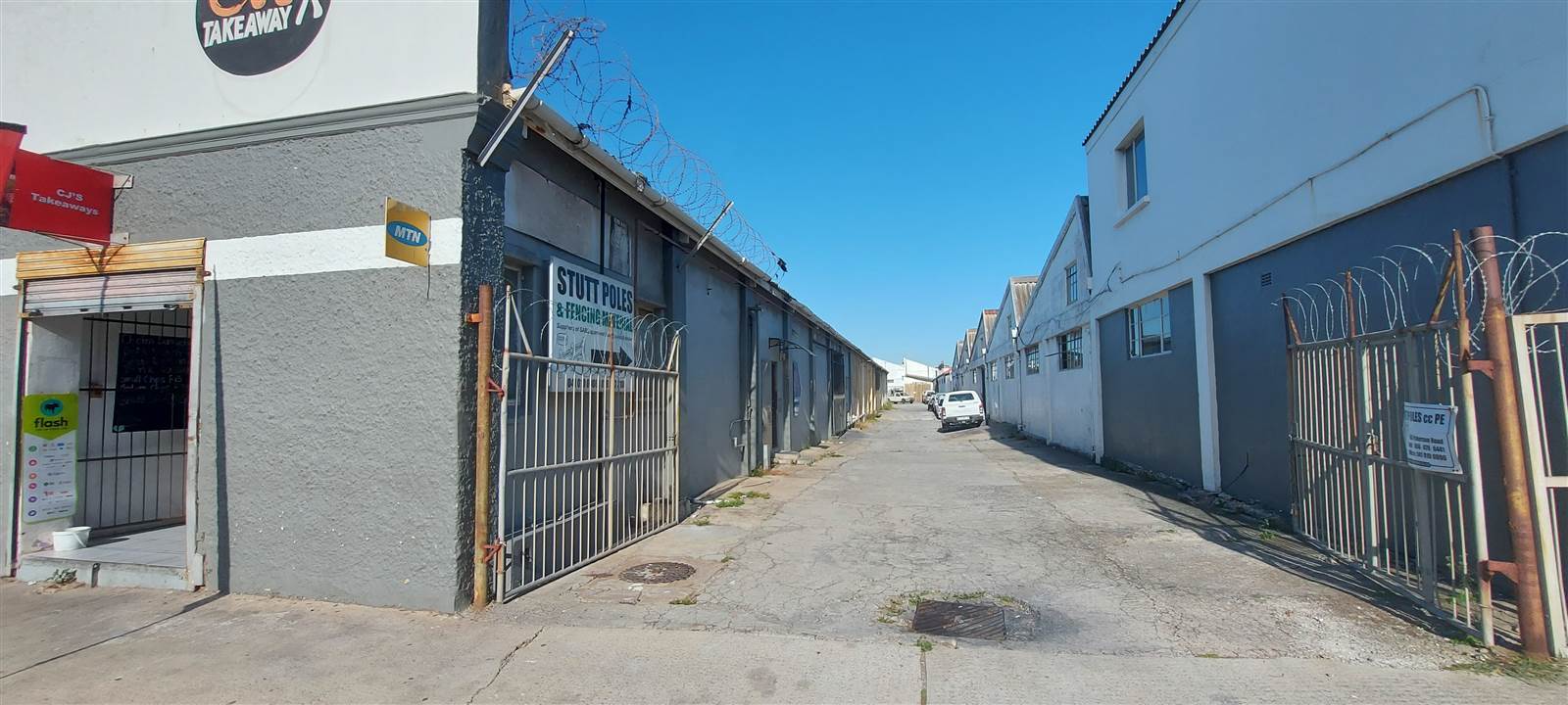200  m² Industrial space in North End photo number 3