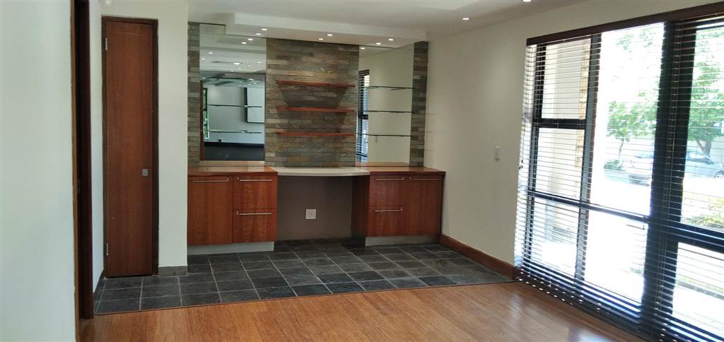 416  m² Commercial space in Newlands photo number 12