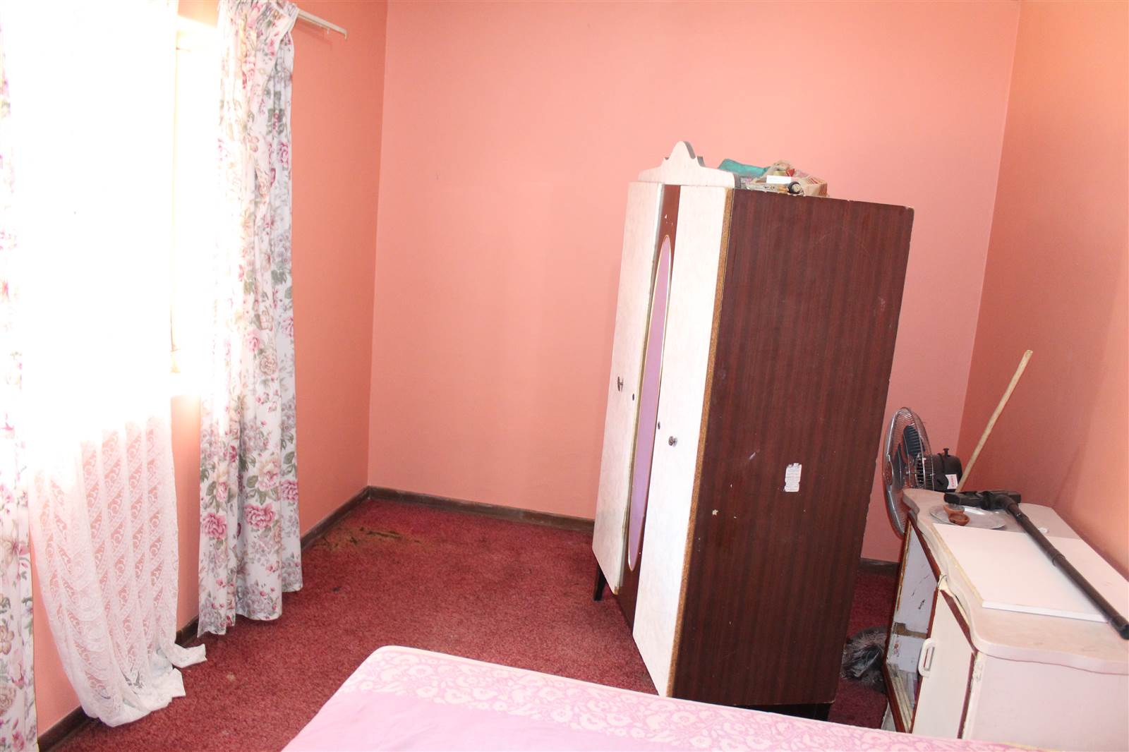 3 Bed House in Estcourt photo number 11