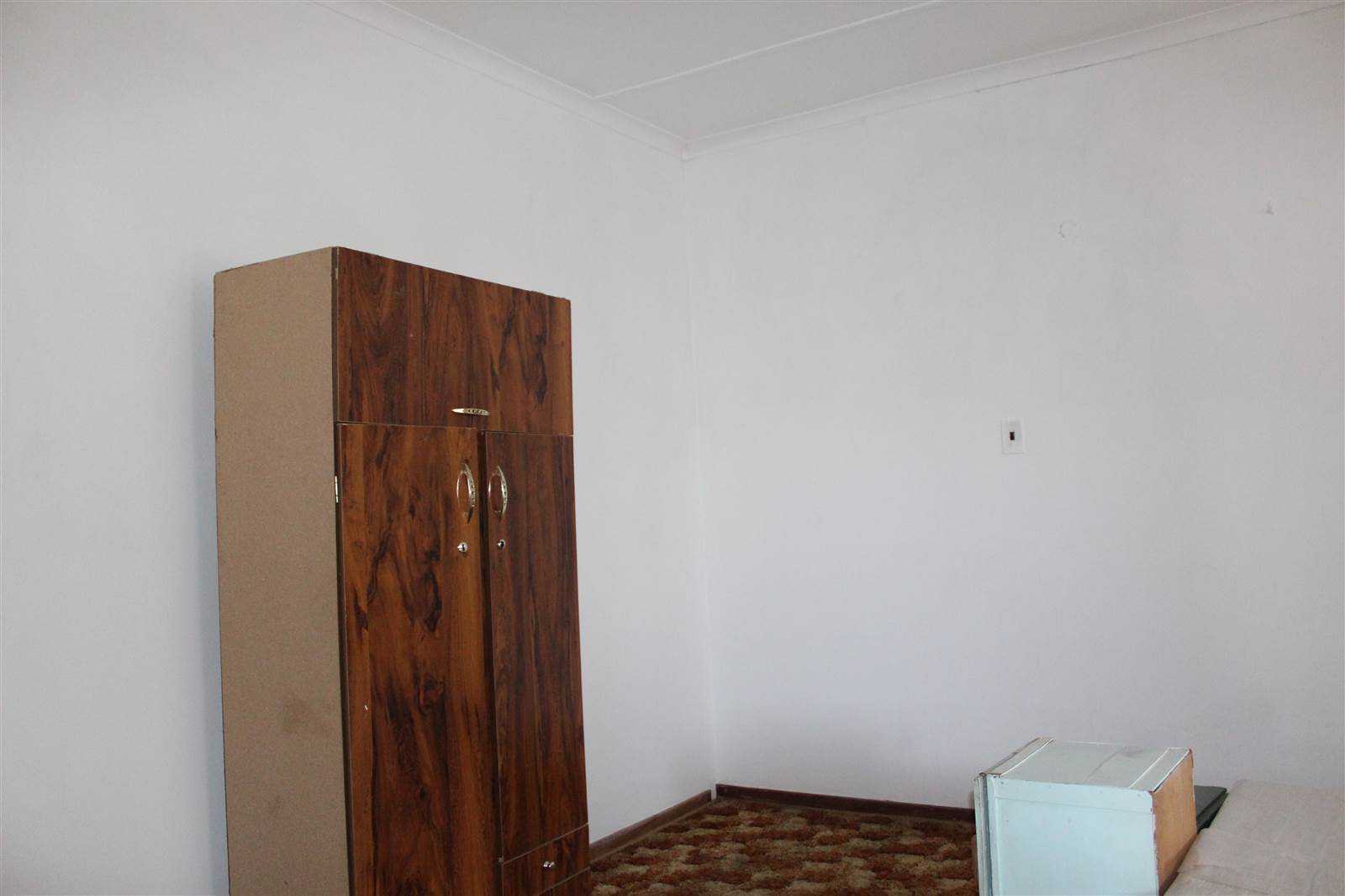 3 Bed House in Estcourt photo number 9