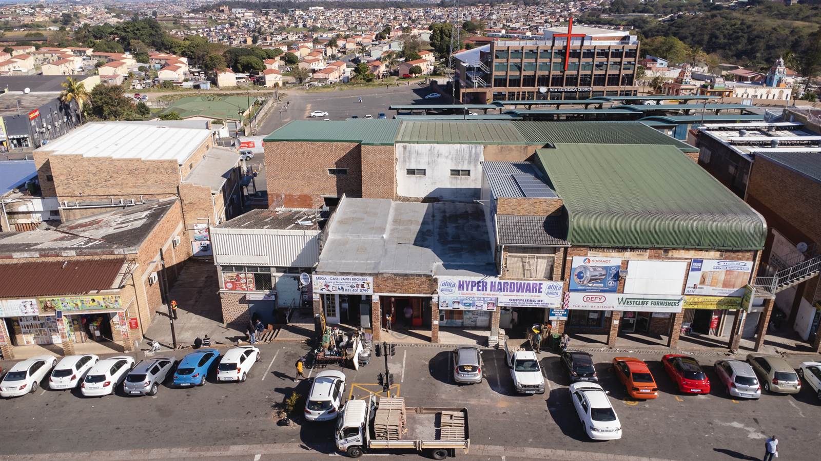 145  m² Retail Space in Westcliff photo number 2
