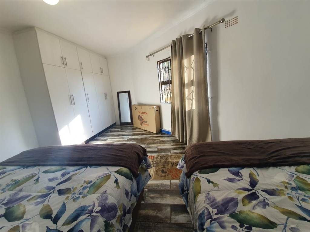 2 Bed House in Umbumbulu photo number 12