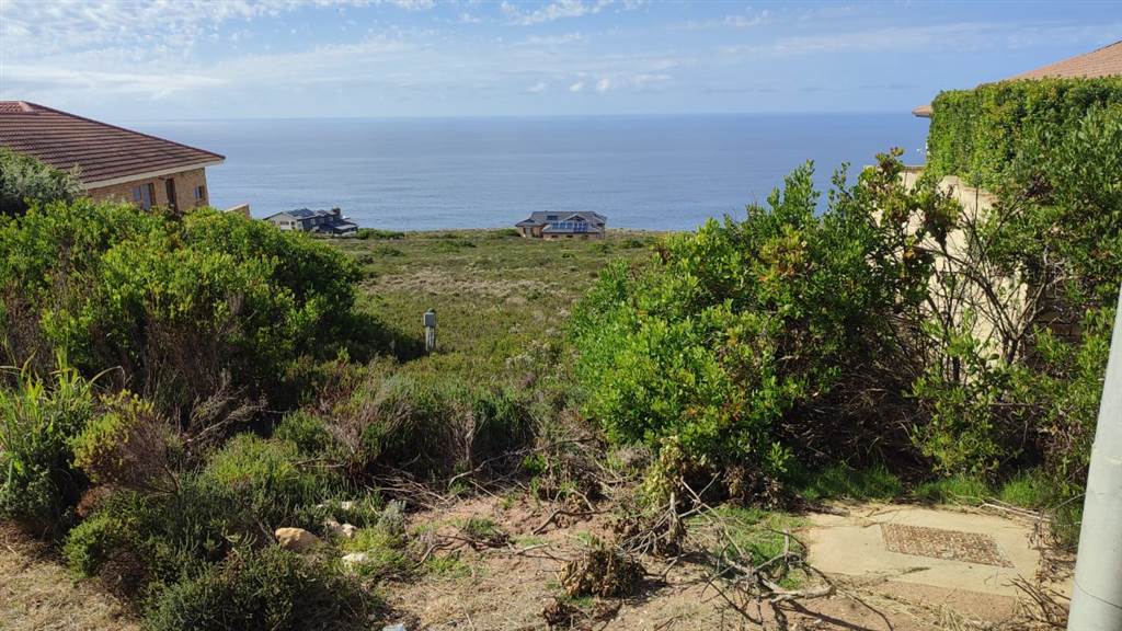 980 m² Land available in Village On Sea photo number 4