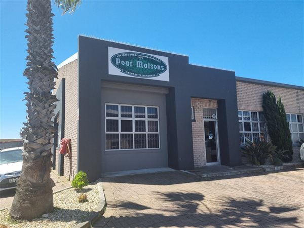 150  m² Commercial space in Montague Gardens