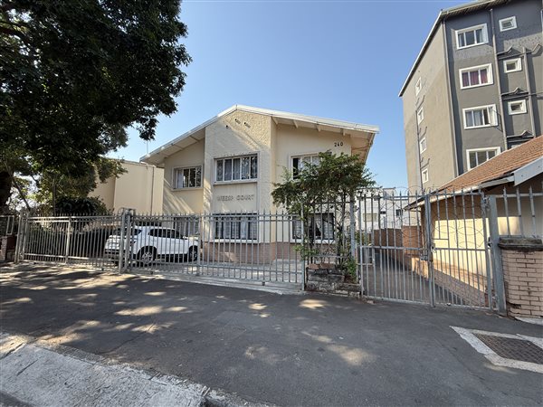 2 Bedroom House 2 Bedroom House