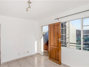 1 Bed Apartment in Sharonlea