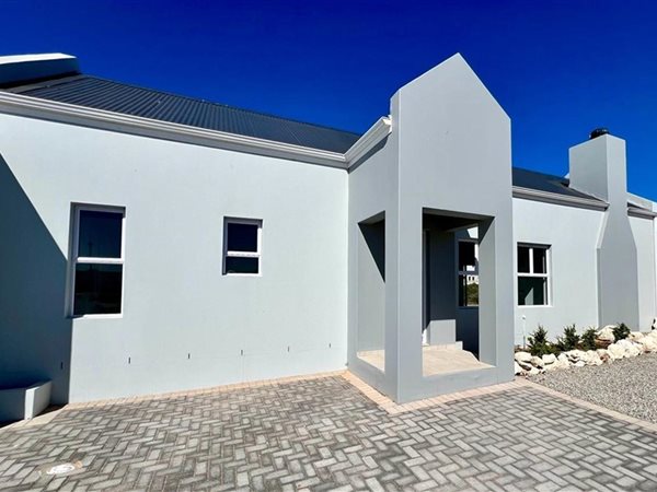 3 Bed House in Laguna Sands