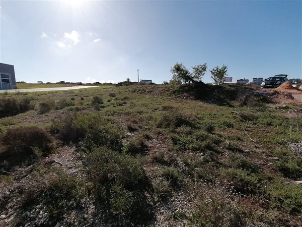 771 m² Land