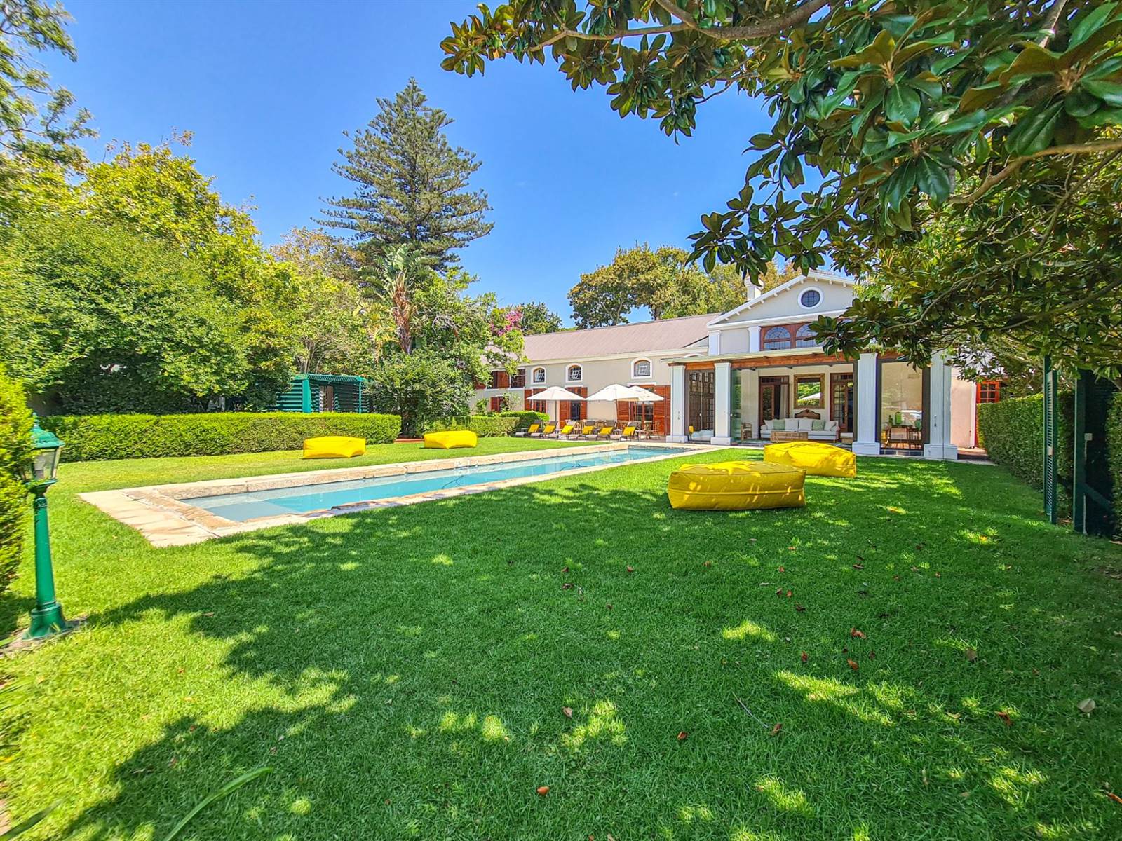 7 Bed House in Constantia photo number 9